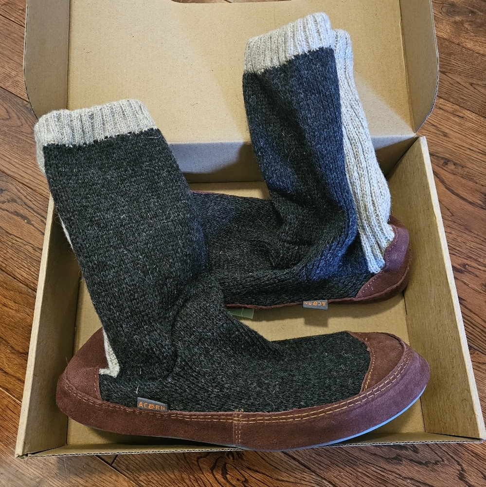 ACORN Men's Wool Slipper Socks - Black and Brown
